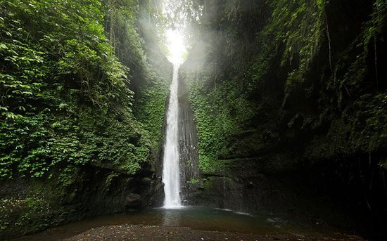 tete-batu-waterfall (1)