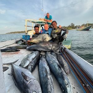 Spearfishing lombok