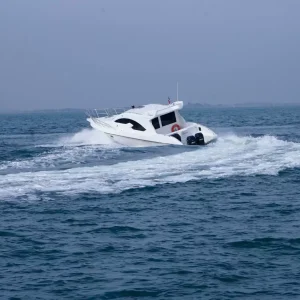 private speed boat