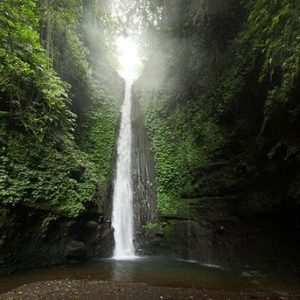 tete-batu-waterfall (1)